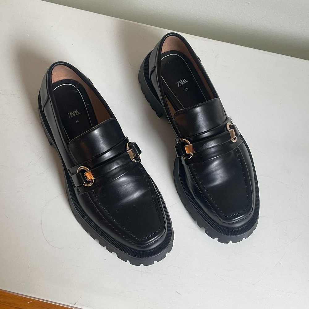 Zara Loafers 38